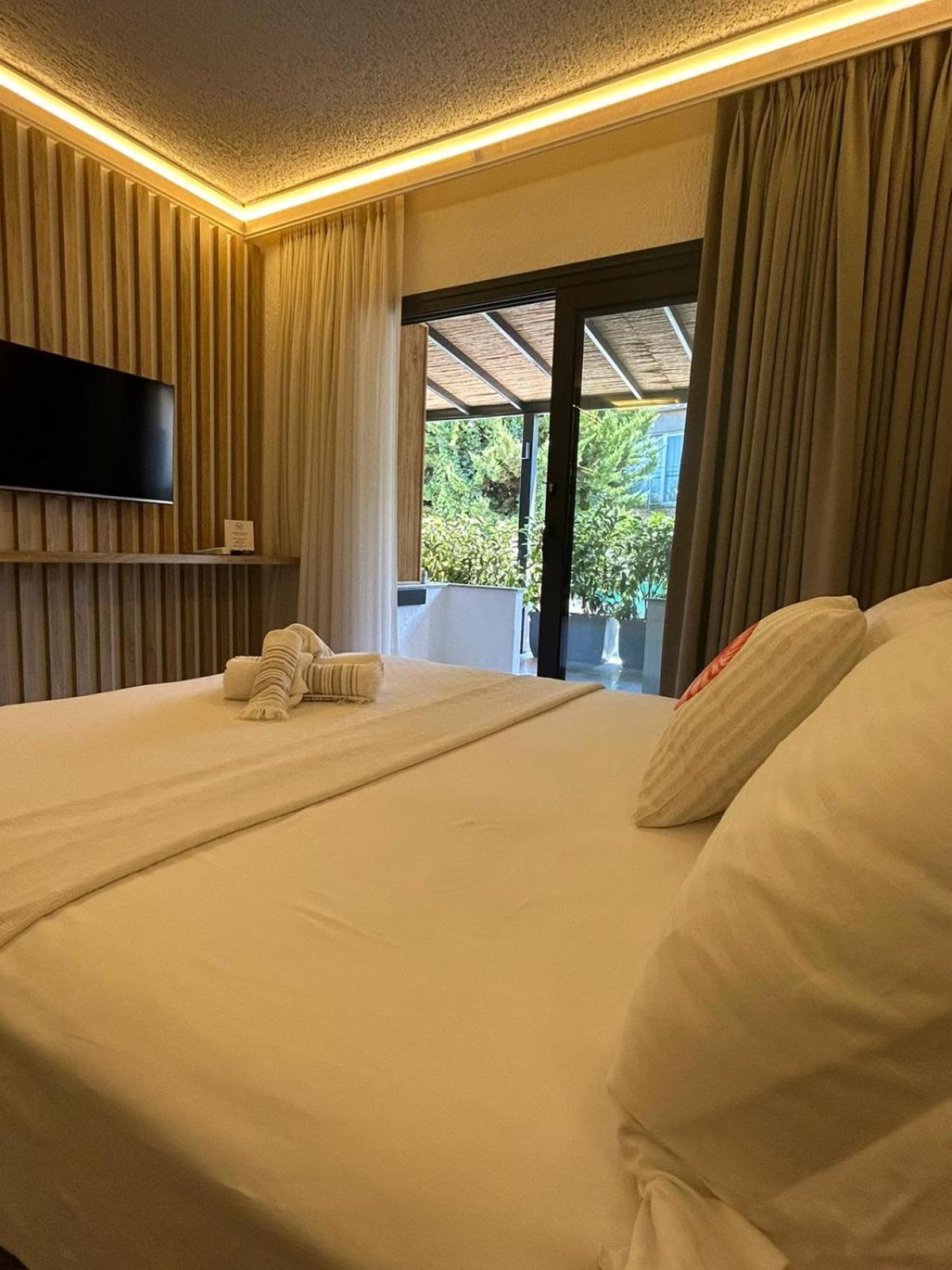 Naz Liman Otel Bodrum Esterno foto